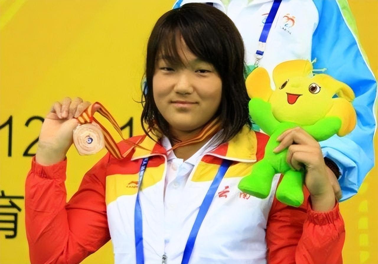 游泳选手女_游泳冠军女主角_游泳冠军的电影