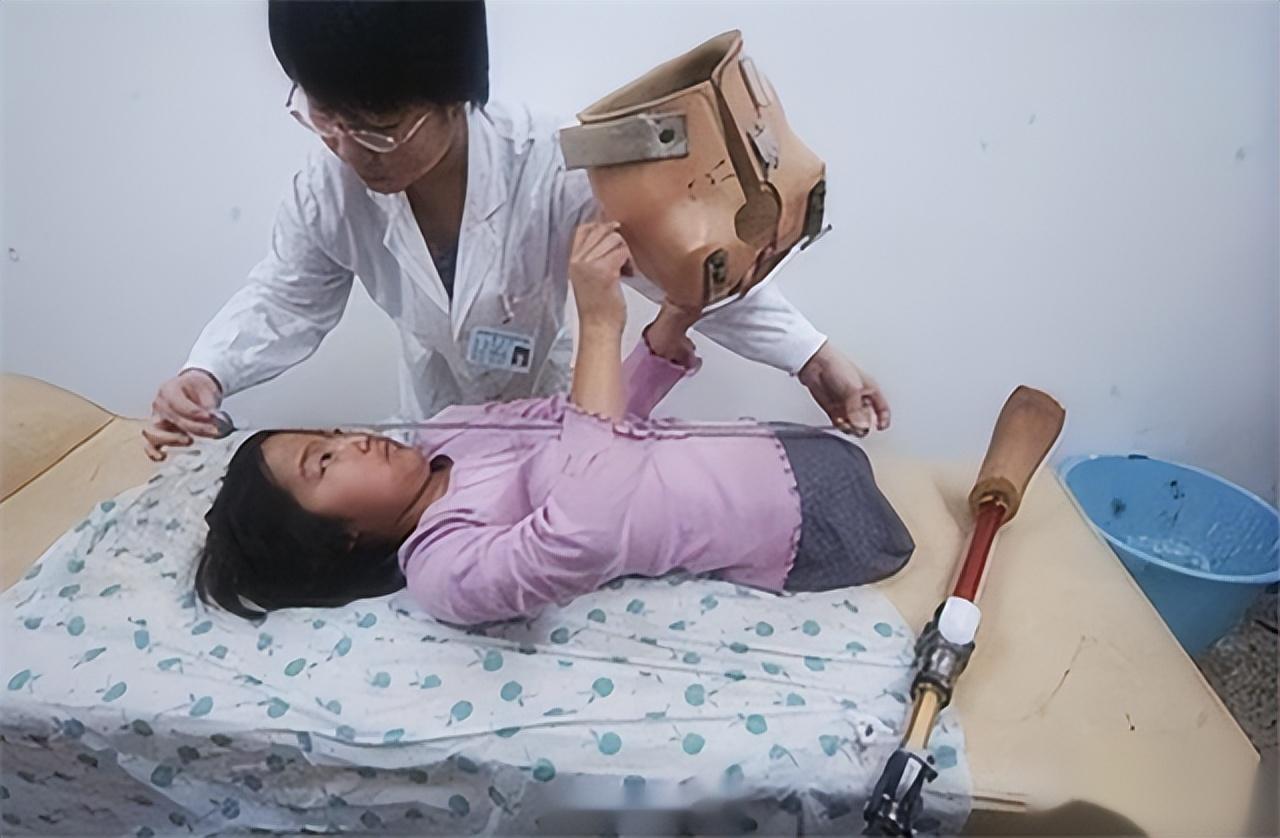 游泳冠军的电影_游泳冠军女主角_游泳选手女