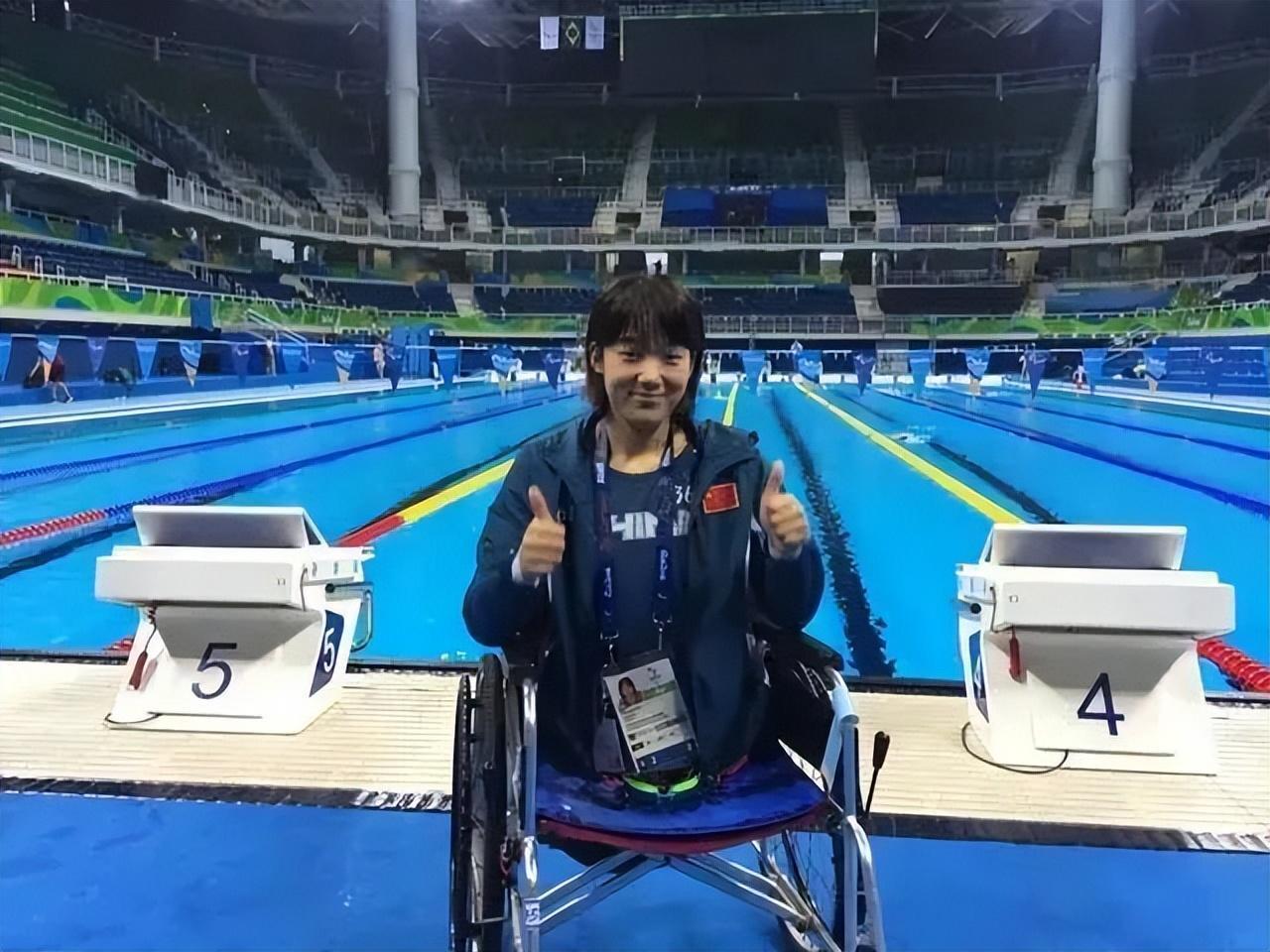 游泳冠军的电影_游泳选手女_游泳冠军女主角