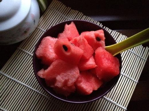 萝卜吃法大全集_萝卜怎么吃好吃视频_生活小窍门吃萝卜
