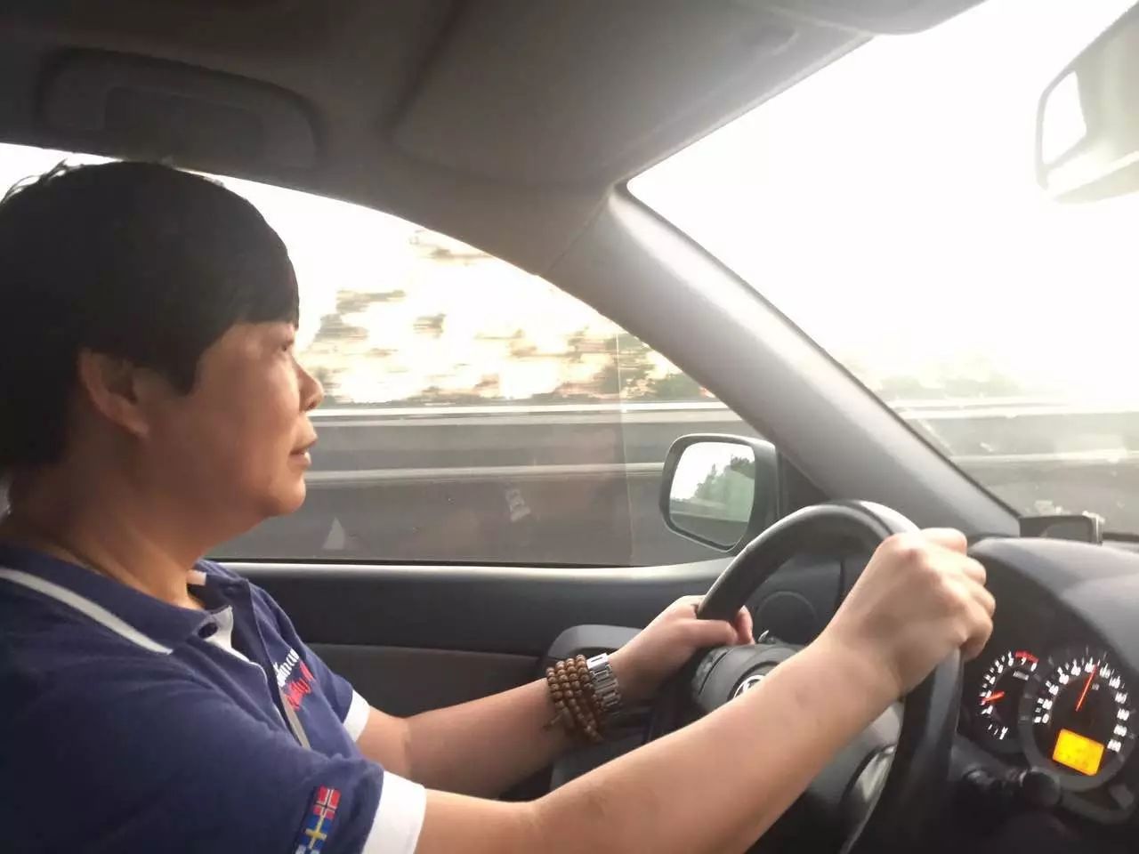 裁判篮球规则认识理解怎么写_裁判篮球规则及手势_篮球裁判规则理解与认识